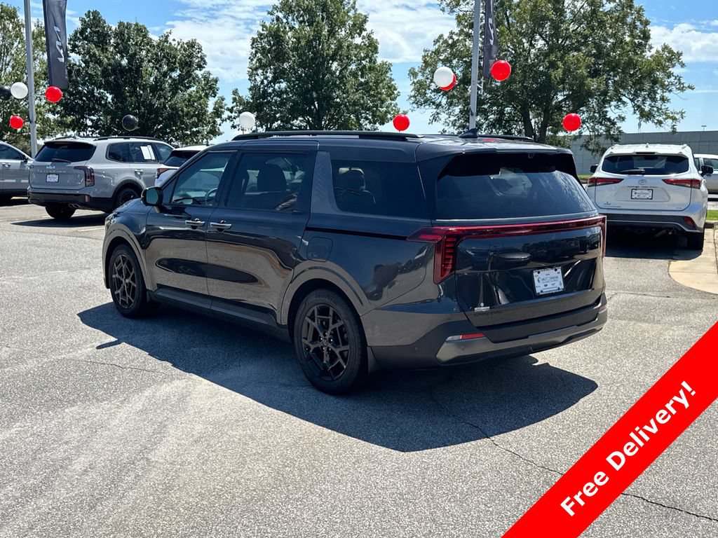 New 2025 Kia Carnival SX Prestige FWD image 5