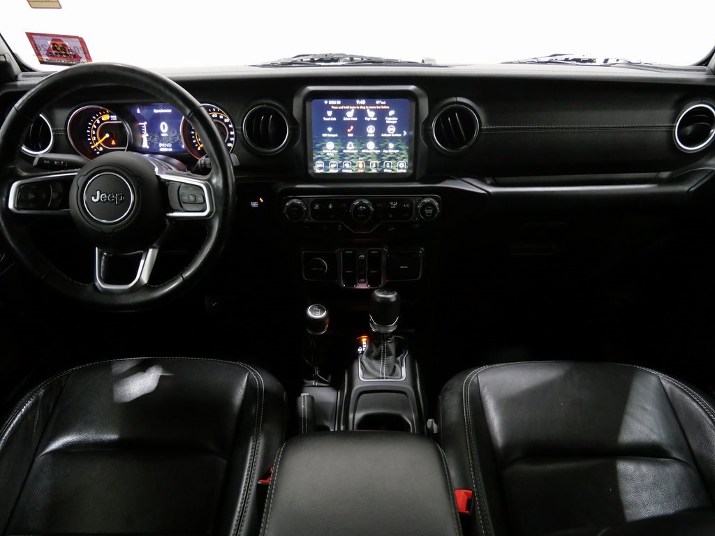 Used 2019 Jeep Wrangler Unlimited Sahara image 11