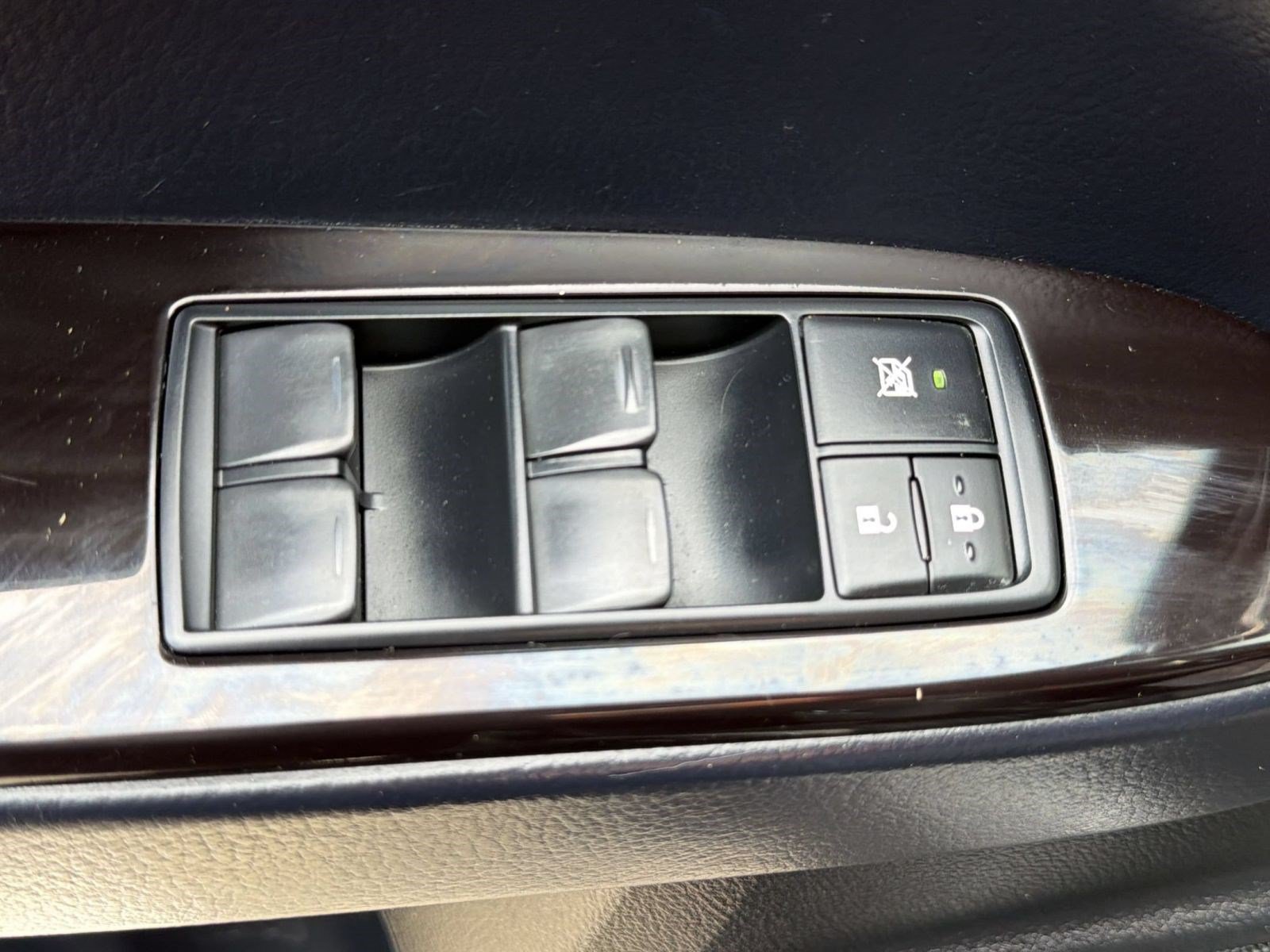 Used 2019 Lexus GX 460 w/ Navigation Package AWD/4WD image 14