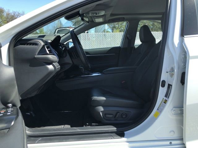 Used 2019 Toyota Camry XSE w/ Driver Assist Package image 25