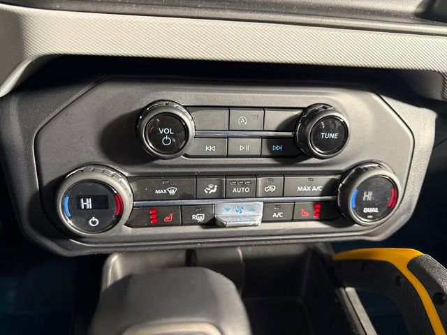 Used 2023 Ford Bronco Badlands image 32