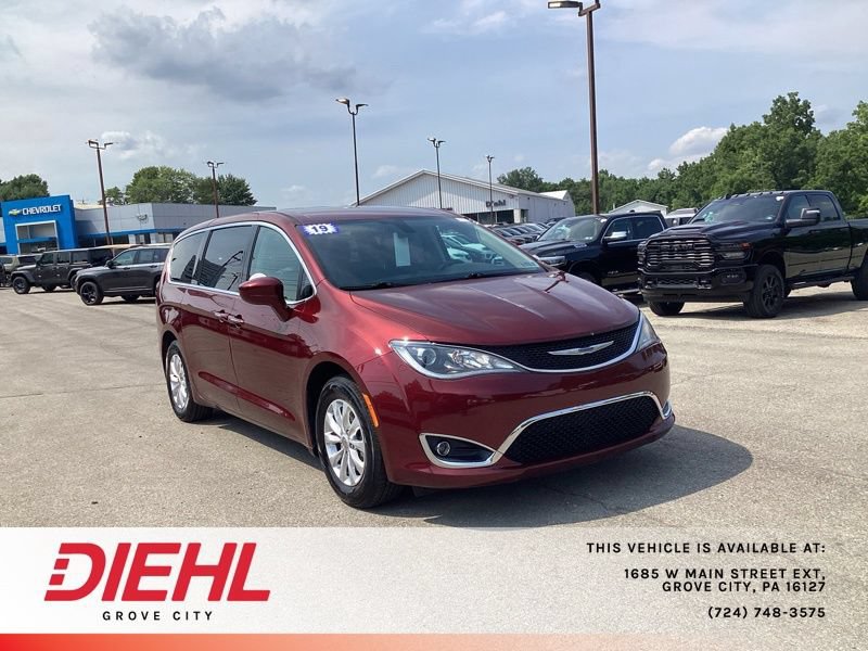 Used 2019 Chrysler Pacifica Touring Plus w/ Cold Weather Group