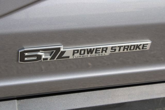 Used 2024 Ford F250 Lariat w/ Black Appearance Package image 20