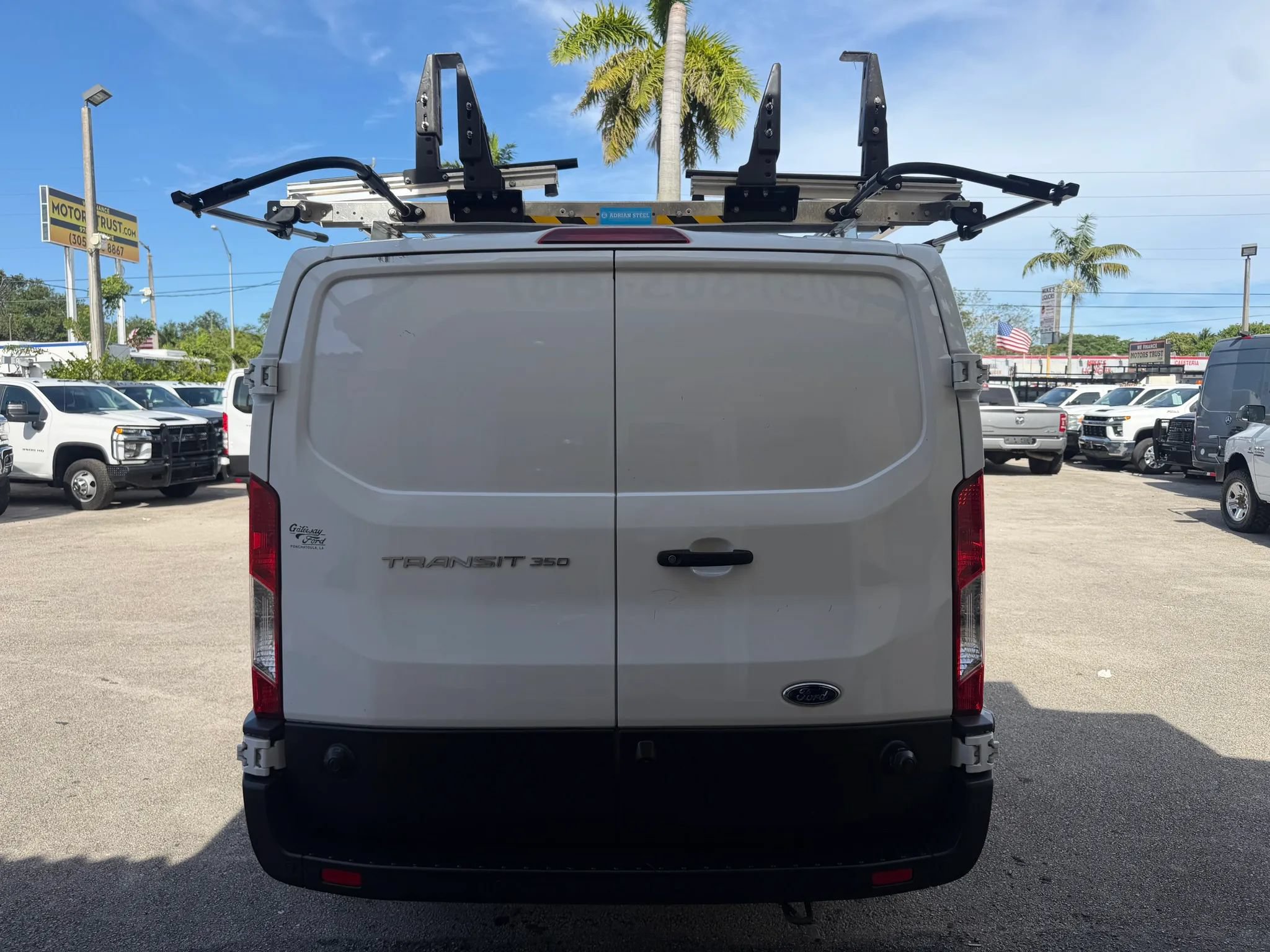 Used 2024 Ford Transit 350 148 Low Roof w/ Fleet Fuel Economy Package RWD image 4