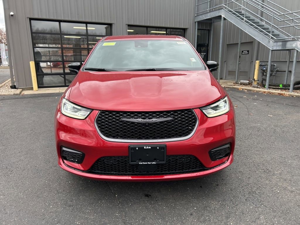 New 2026 Chrysler Pacifica Select image 10