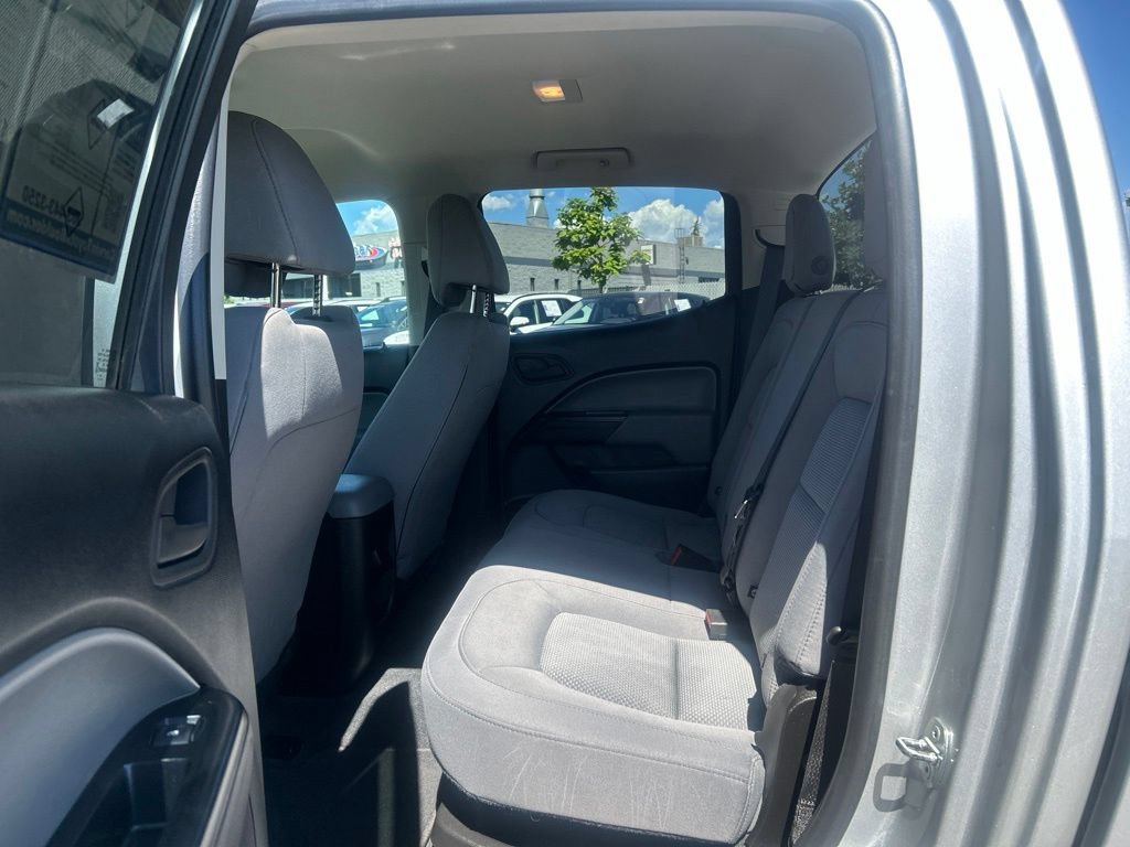 Used 2020 Chevrolet Colorado W/T w/ Custom Special Edition AWD/4WD image 18