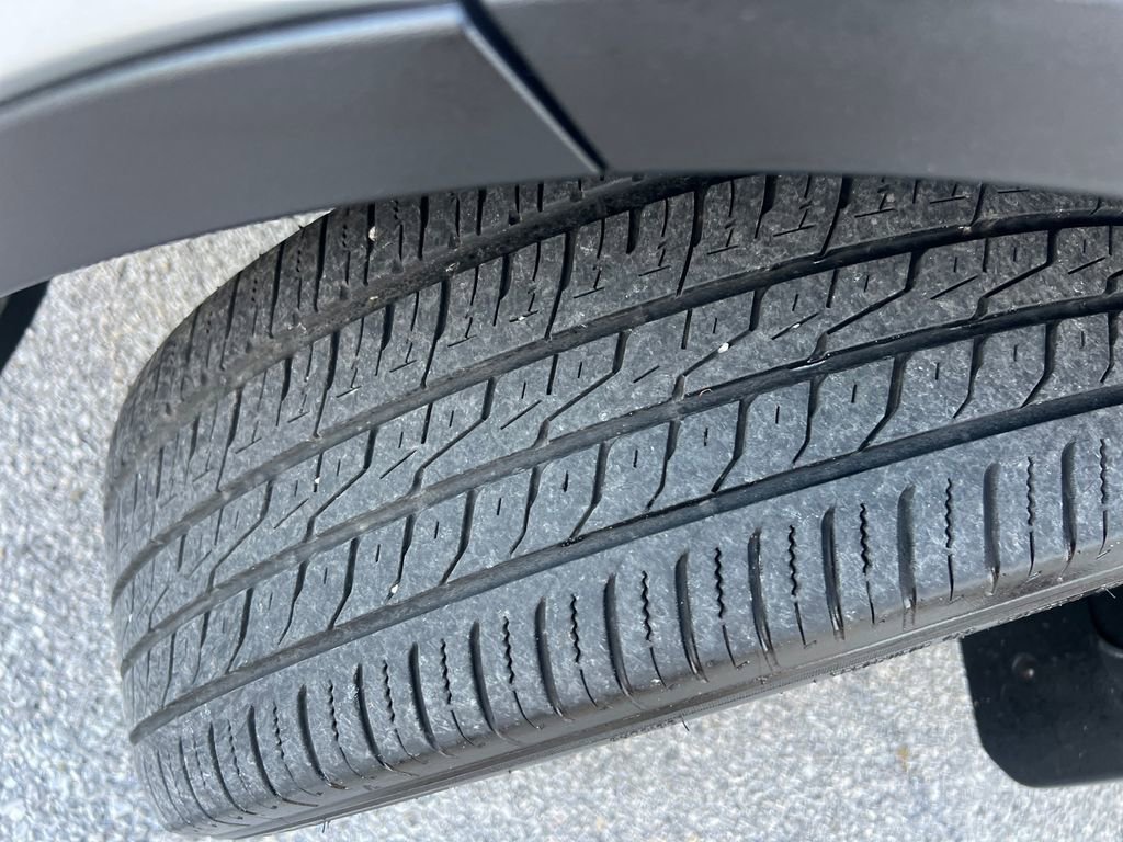 Used 2013 Toyota RAV4 Limited image 28