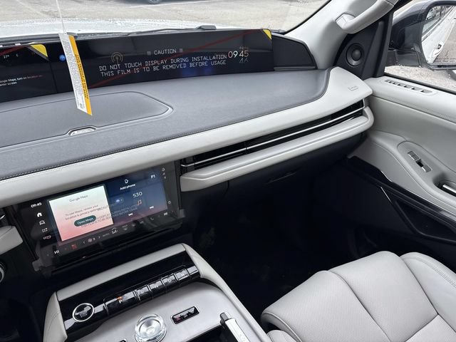 New 2026 Lincoln Navigator L Premier AWD/4WD image 15