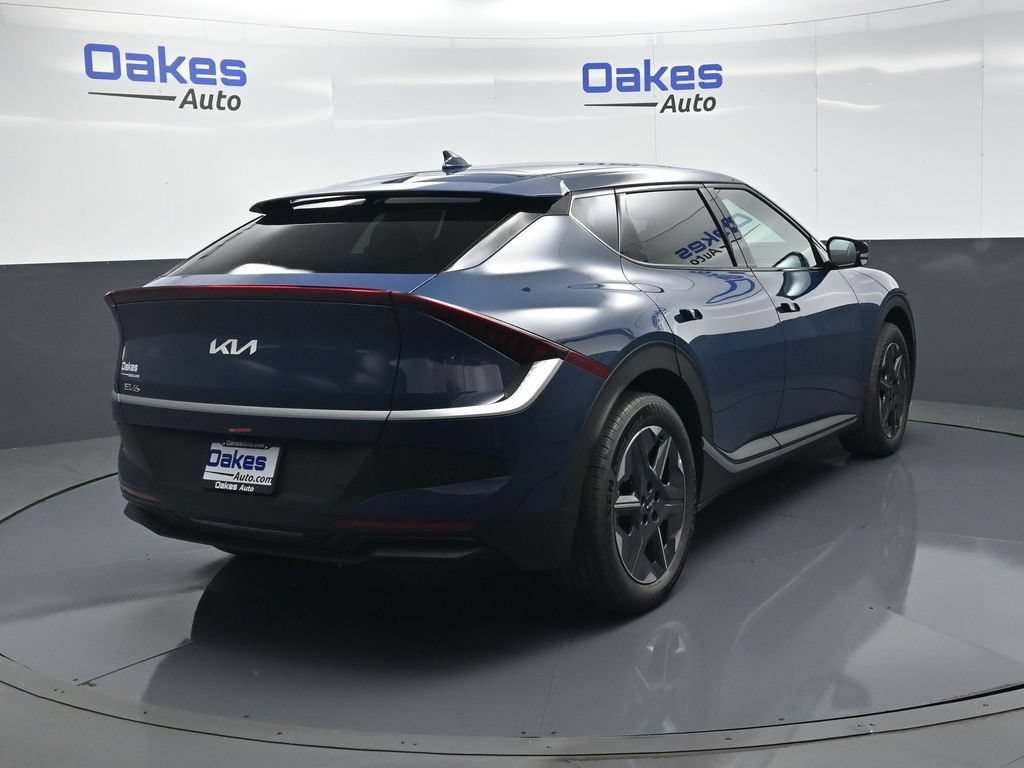 New 2026 Kia EV6 Light RWD image 7
