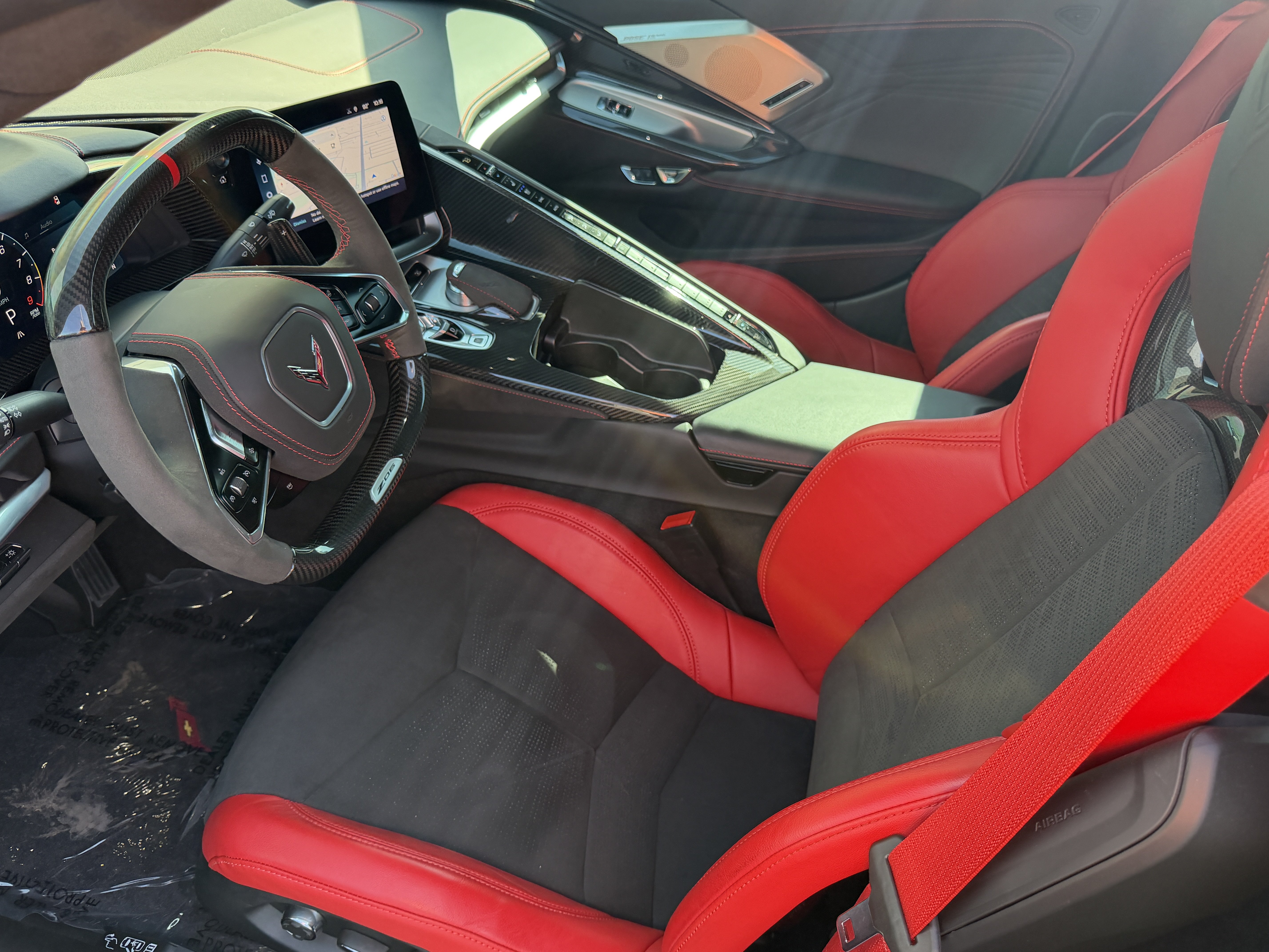 Used 2025 Chevrolet Corvette Z06 RWD image 4