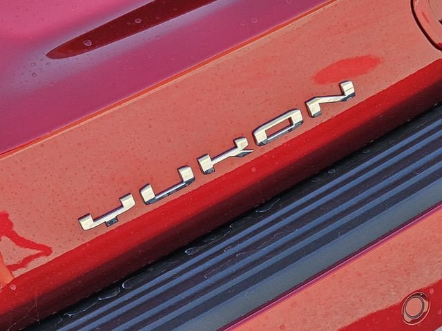 New 2026 GMC Yukon XL Denali w/ Sun & Power Step Package AWD/4WD image 7