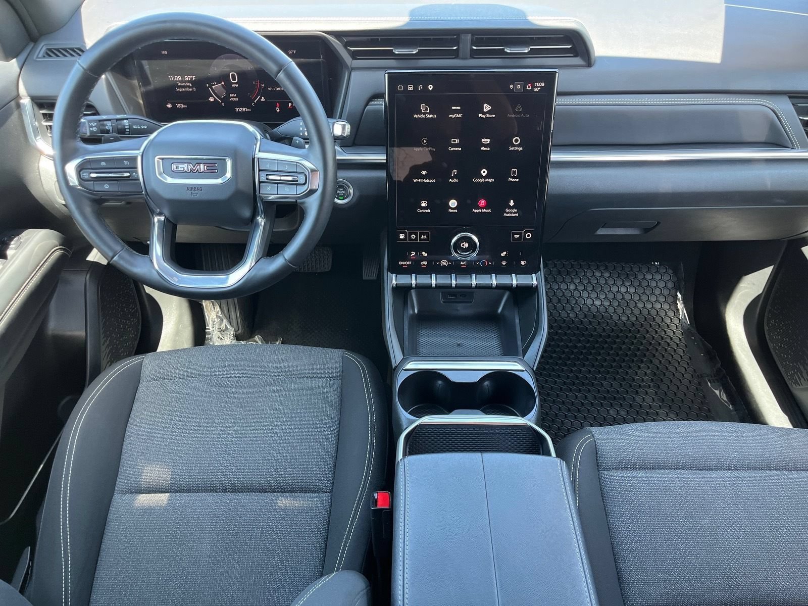 Used 2025 GMC Terrain Elevation FWD image 12