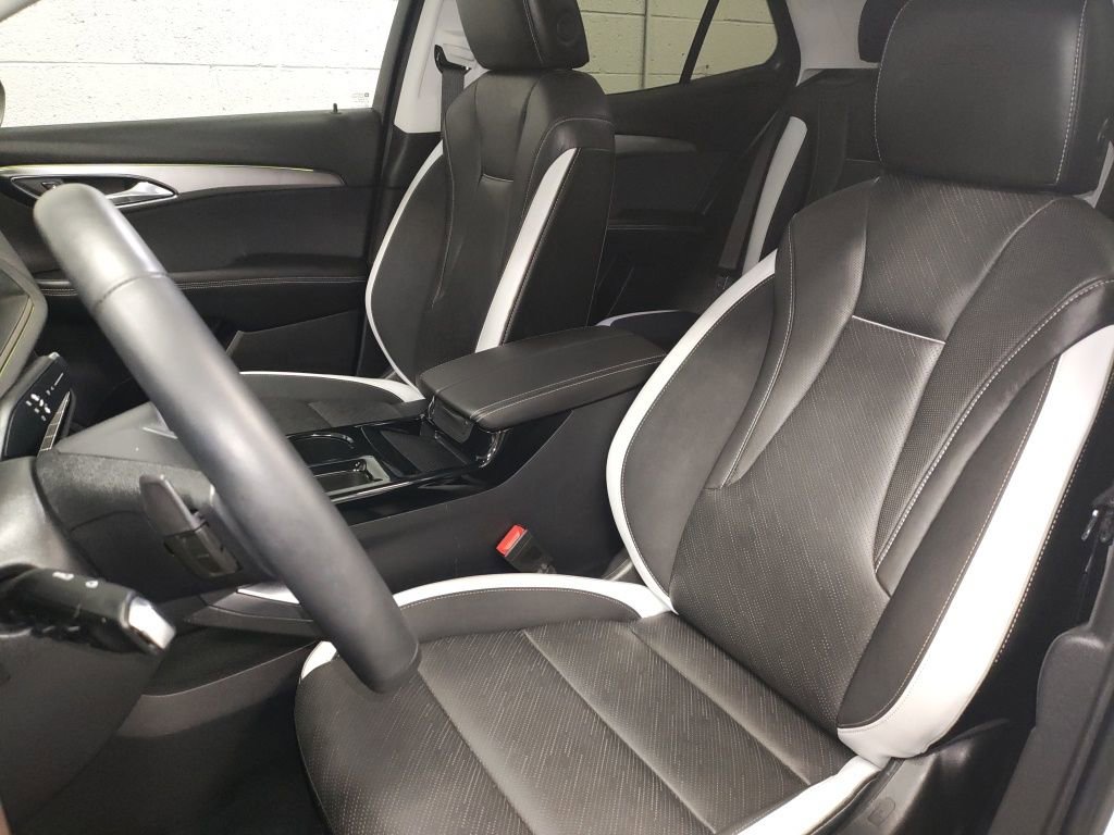 Used 2024 Buick Envision Sport Touring image 26