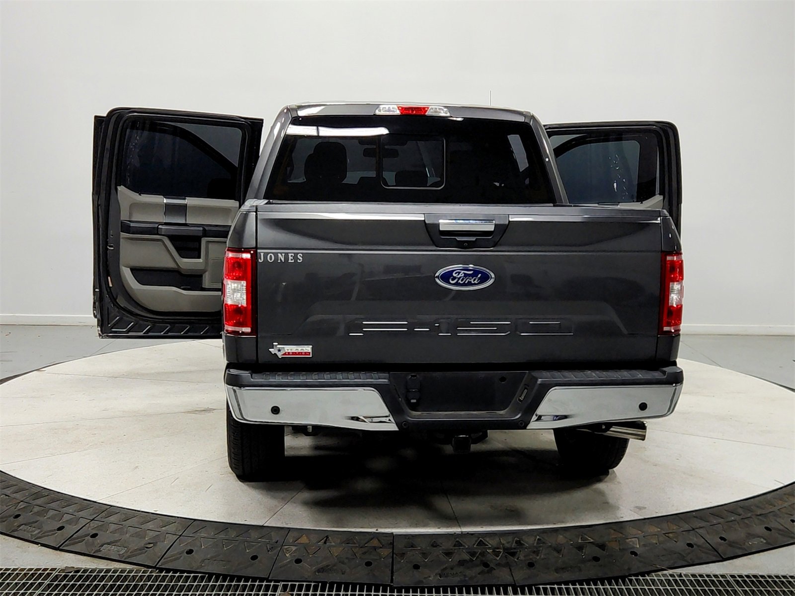 Used 2018 Ford F150 XLT w/ Equipment Group 302A Luxury image 14