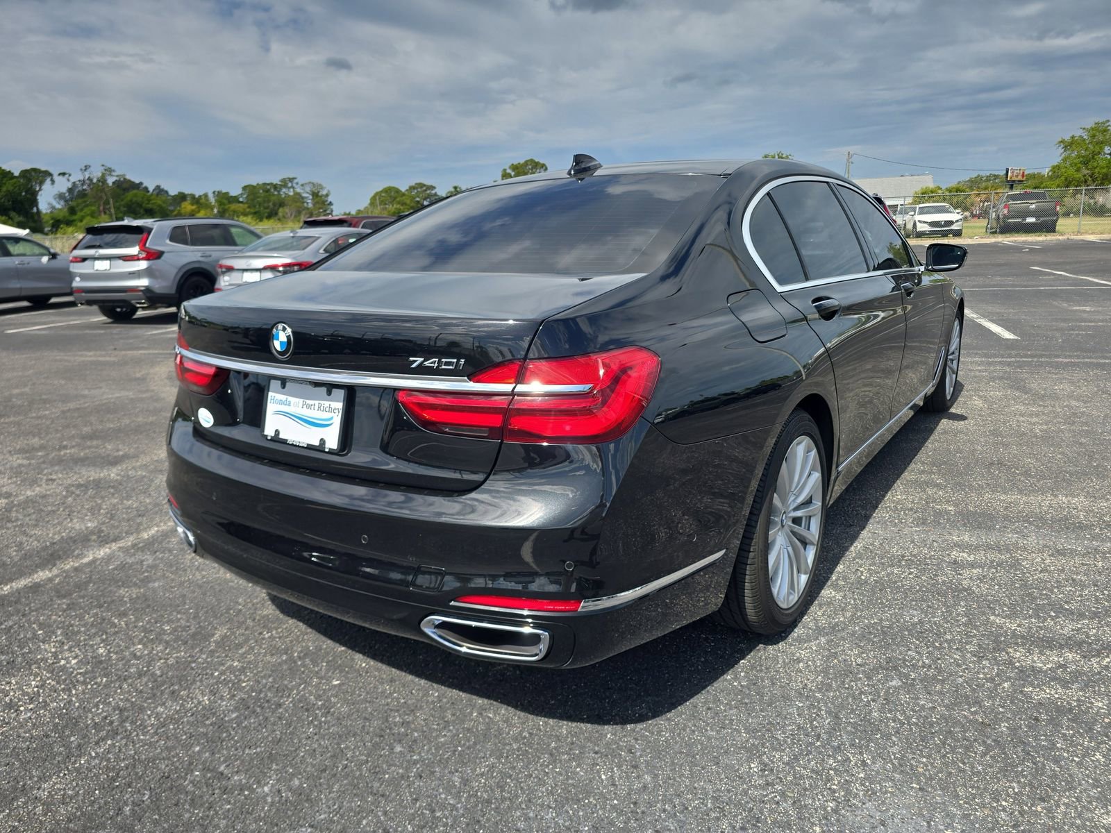Used 2018 BMW 740i RWD image 4