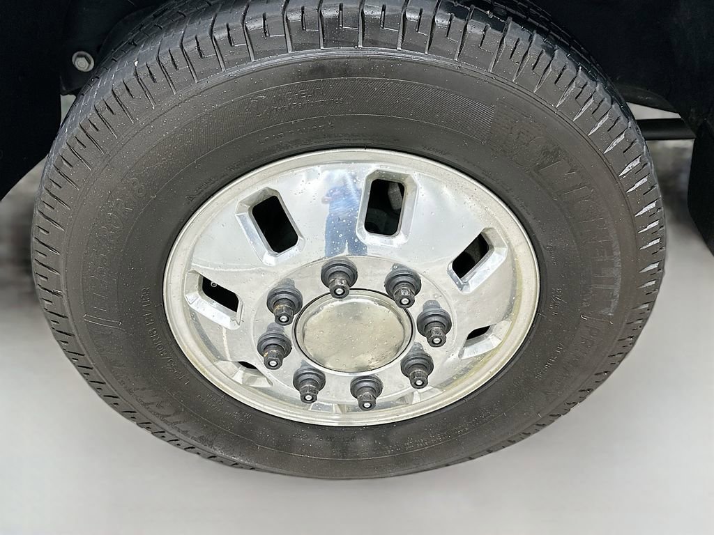 Used 2024 Chevrolet Silverado 3500 High Country w/ High Country Premium Package image 33