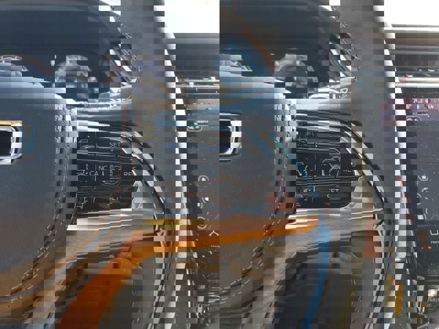 New 2025 Jeep Grand Cherokee L Summit image 27