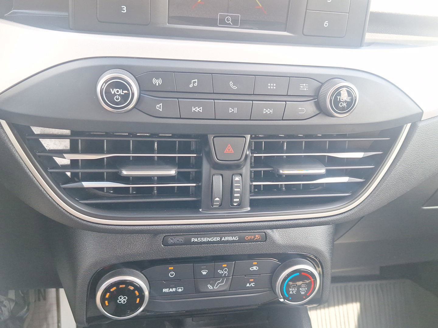 Used 2022 Ford Escape S AWD/4WD image 27