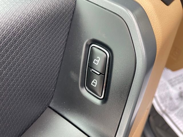 Used 2023 Ford F150 XLT image 11