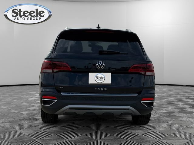 New 2024 Volkswagen Taos SE image 4