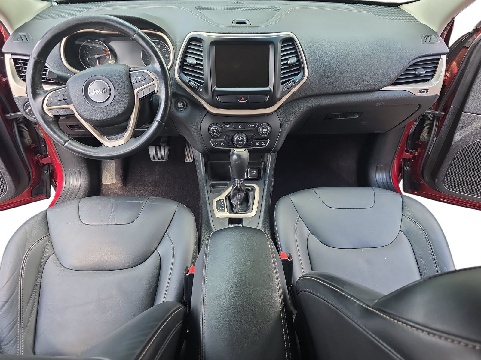 Used 2016 Jeep Cherokee Limited FWD image 9