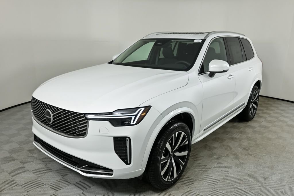 New 2026 Volvo XC90 B5 Core AWD/4WD image 1