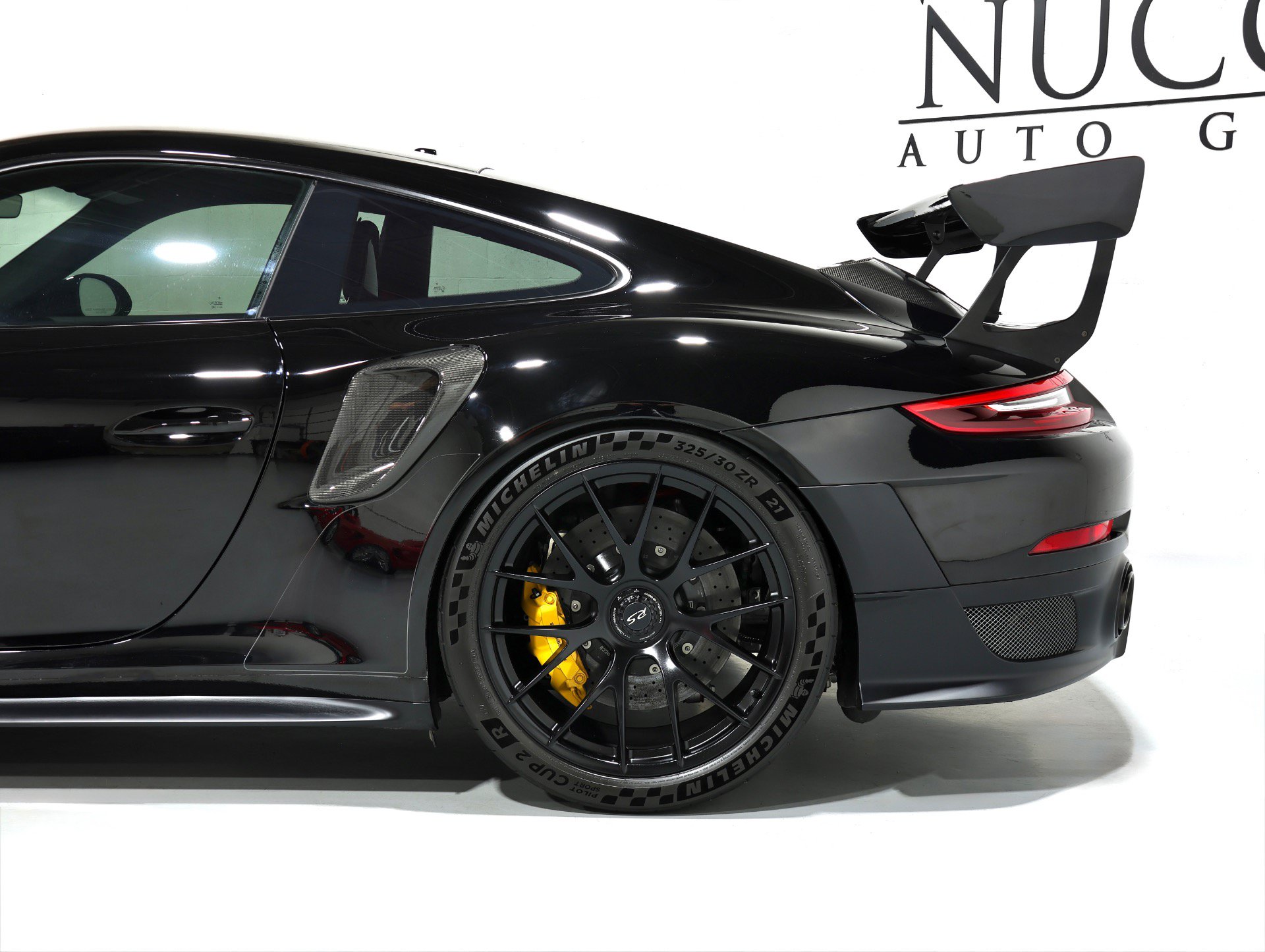 Used 2018 Porsche 911 GT2 RS RWD image 72