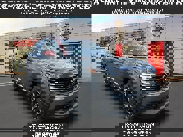 New 2025 Nissan Kicks SR w/ SR Premium Package image 1