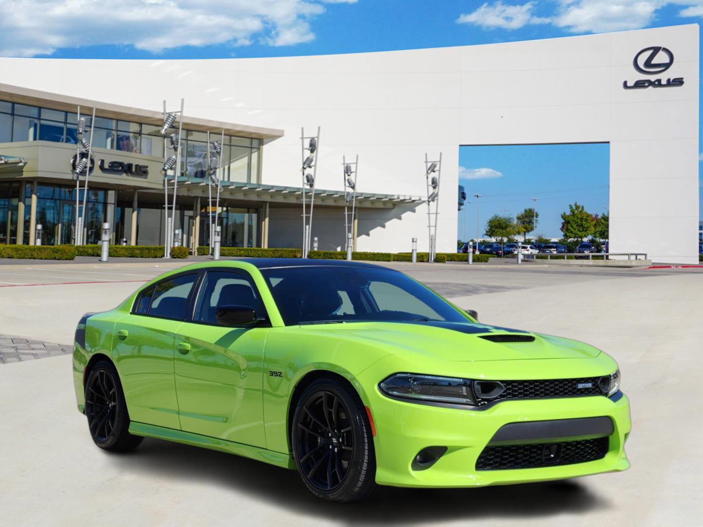 Used 2023 Dodge Charger Scat Pack w/ Daytona Edition Group image 2