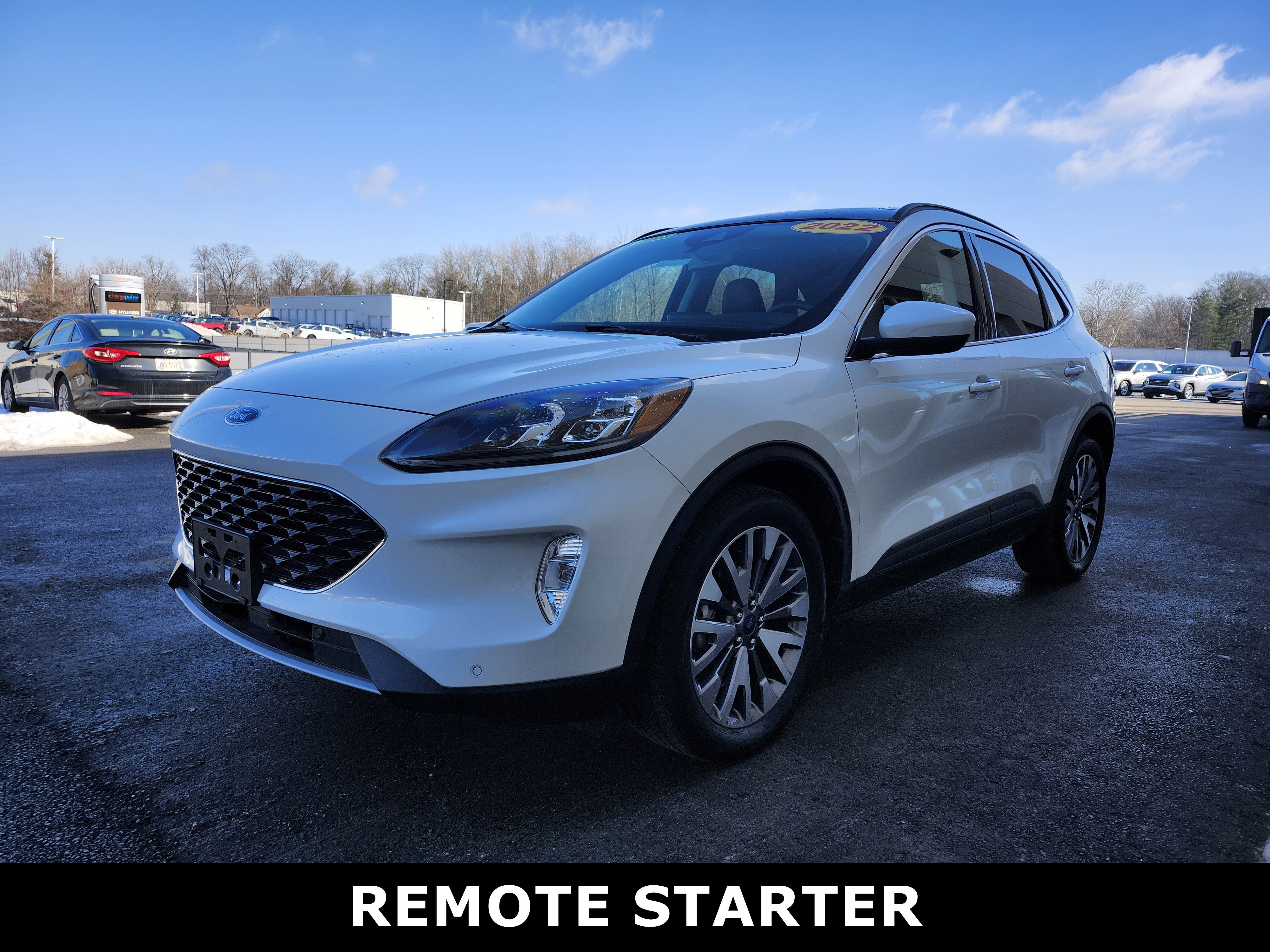 Used 2022 Ford Escape Titanium w/ Class II Trailer Tow Package image 30