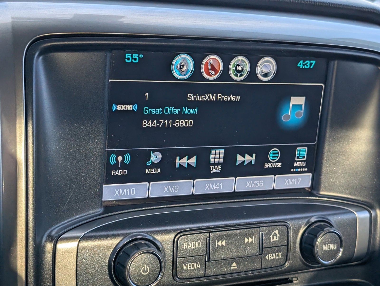 Used 2018 Chevrolet Silverado 1500 LT w/ All Star Edition image 10