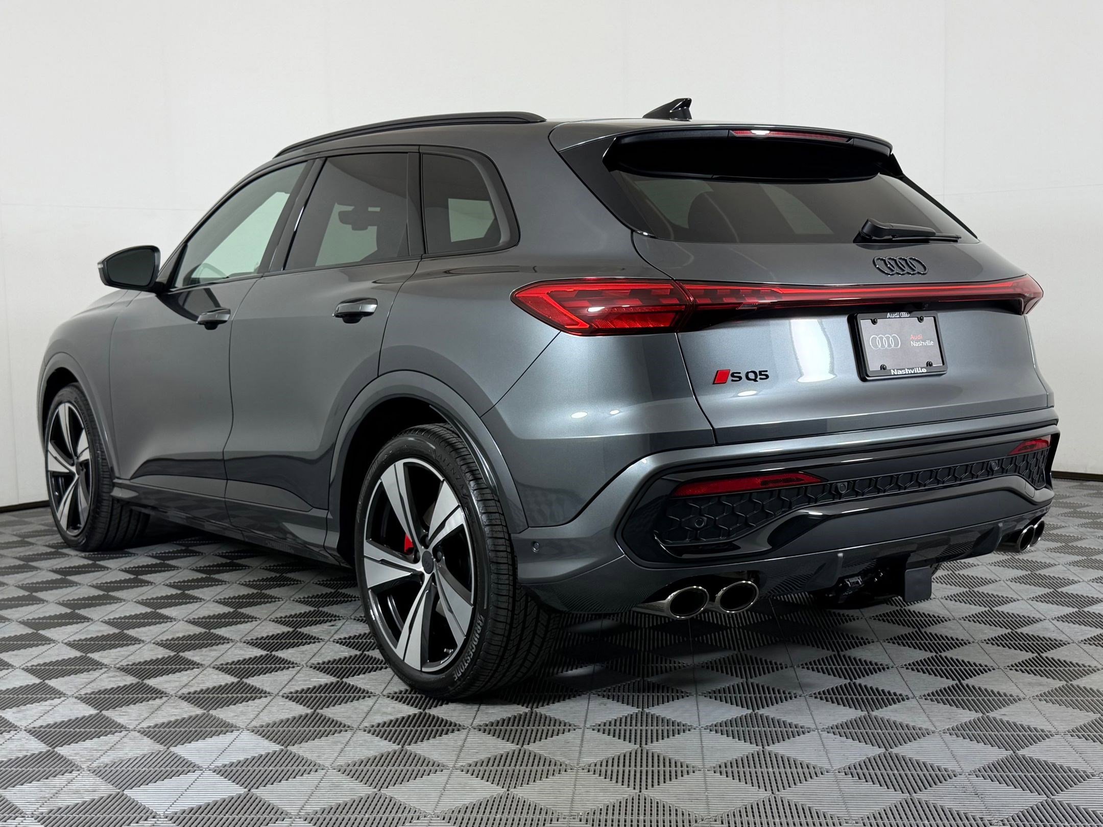 New 2026 Audi SQ5 Premium Plus AWD/4WD image 3