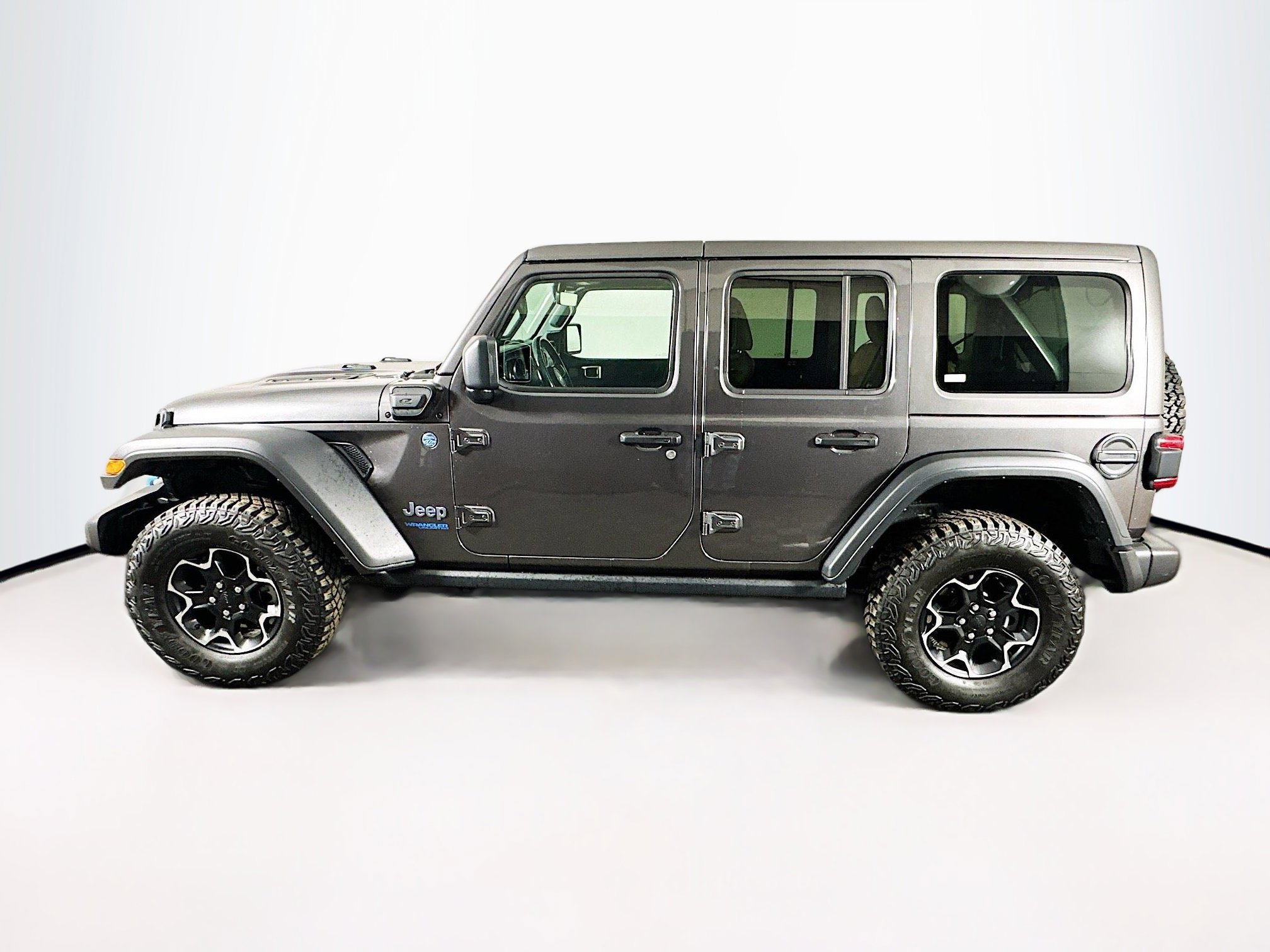 Used 2021 Jeep Wrangler Unlimited Rubicon 4xe w/ Cold Weather Group image 4
