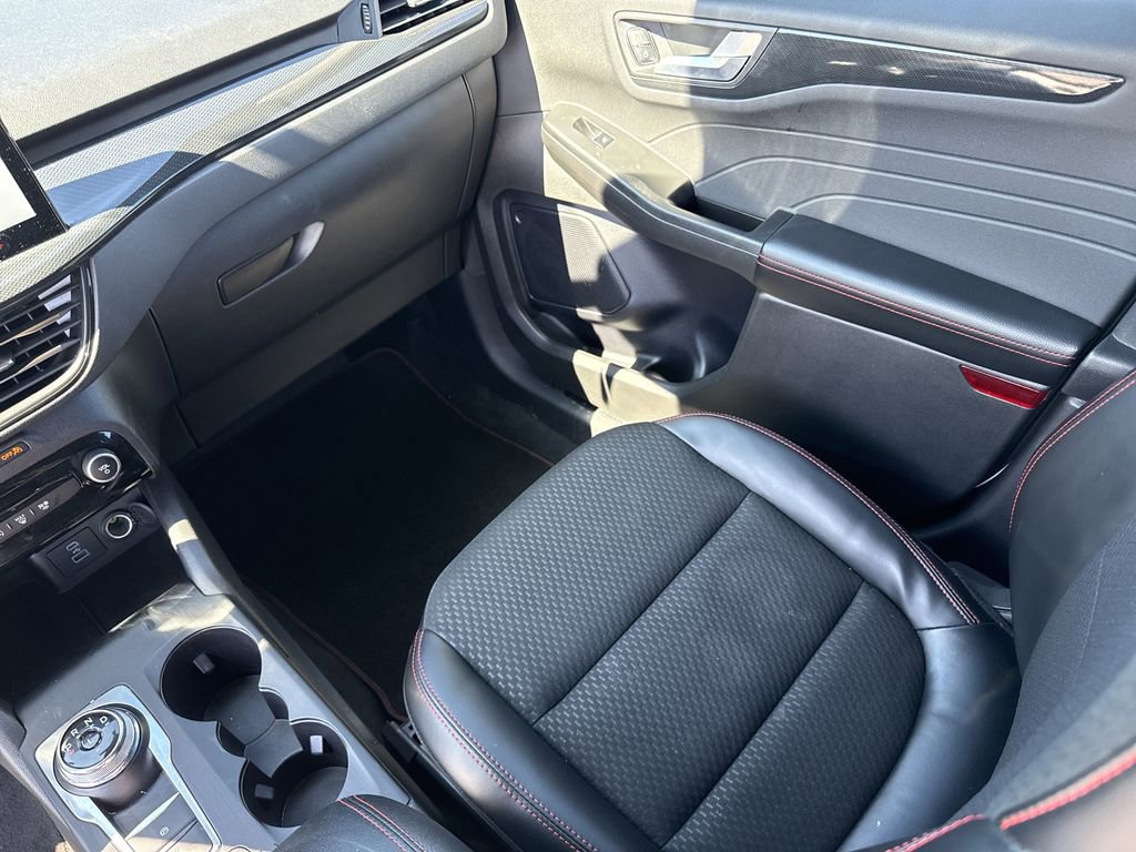 Used 2023 Ford Escape ST-Line w/ Tech Pack #1 image 21