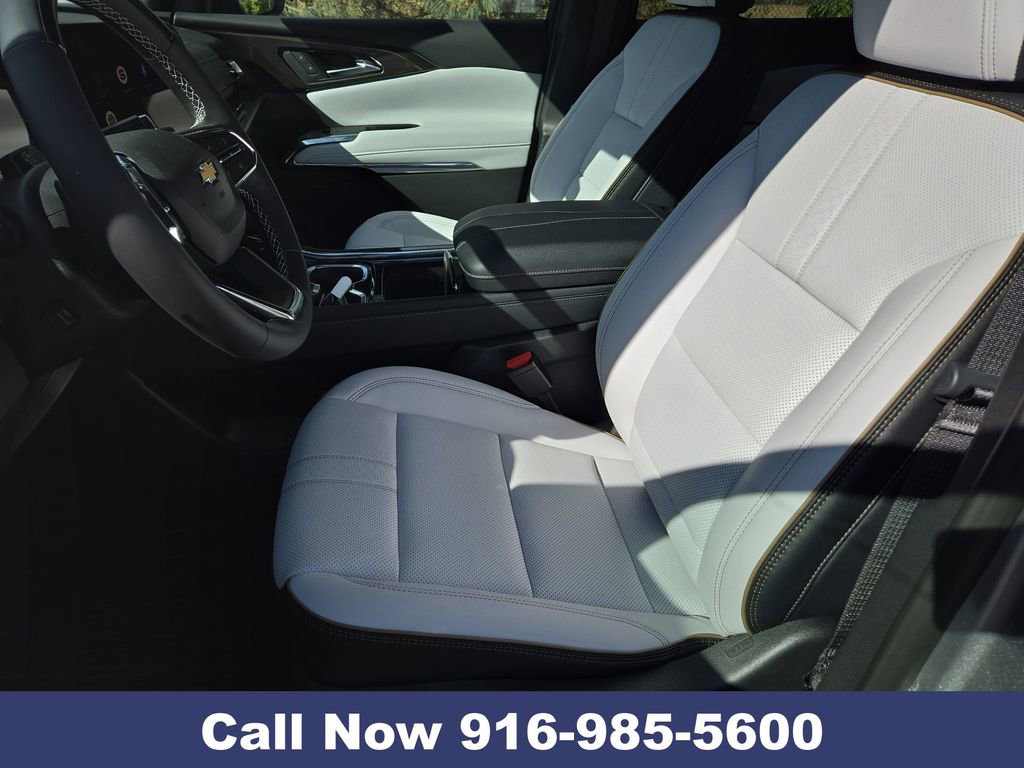New 2026 Chevrolet Traverse High Country w/ LPO, Floor Liner Package image 24