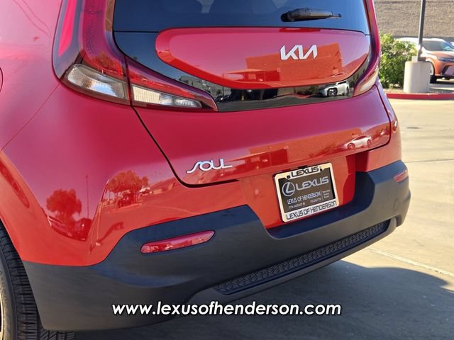 Used 2022 Kia Soul LX FWD image 5