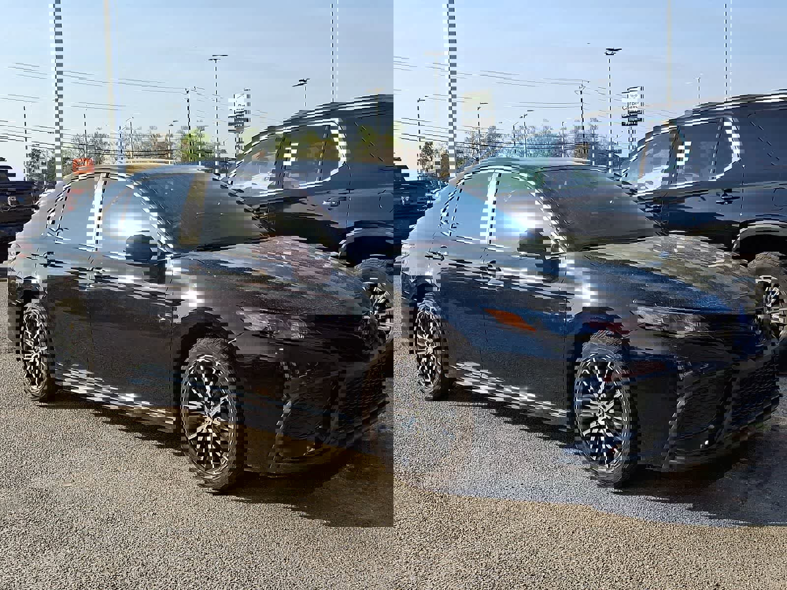 Used 2020 Toyota Camry XSE w/ Driver Assist Package image 2