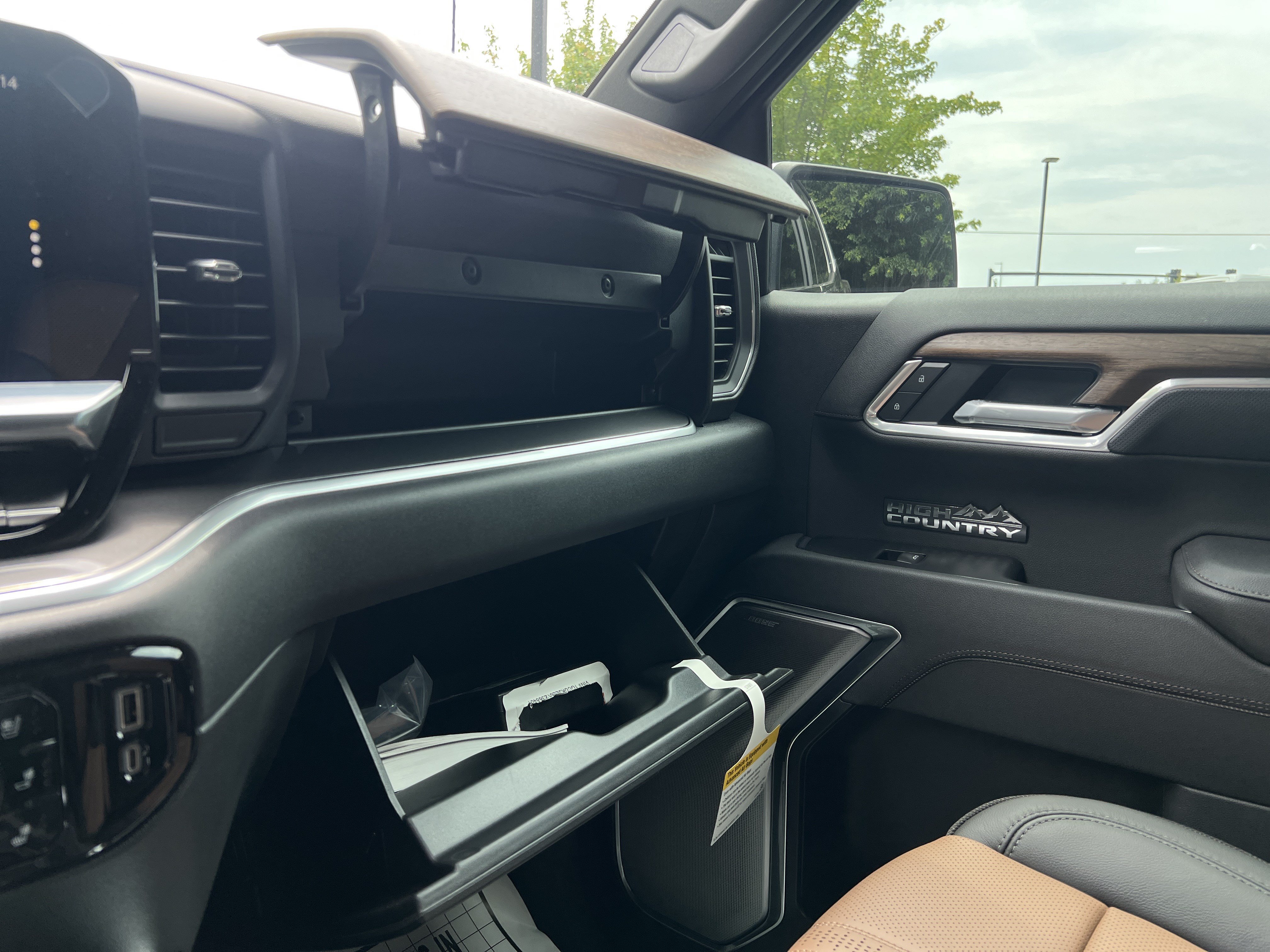 New 2026 Chevrolet Silverado 1500 High Country AWD/4WD image 31