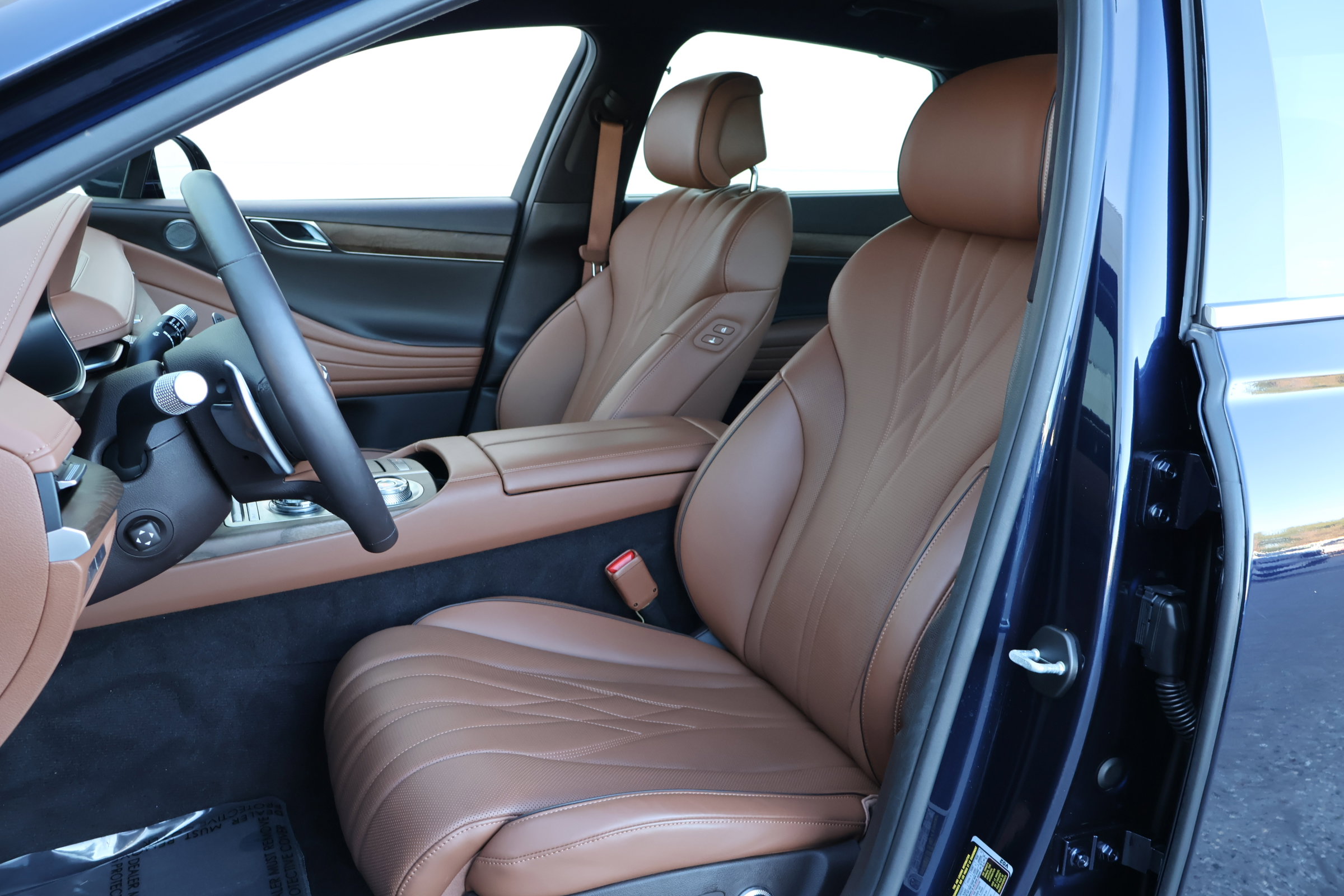 Used 2024 Genesis G80 w/ Prestige Package image 2