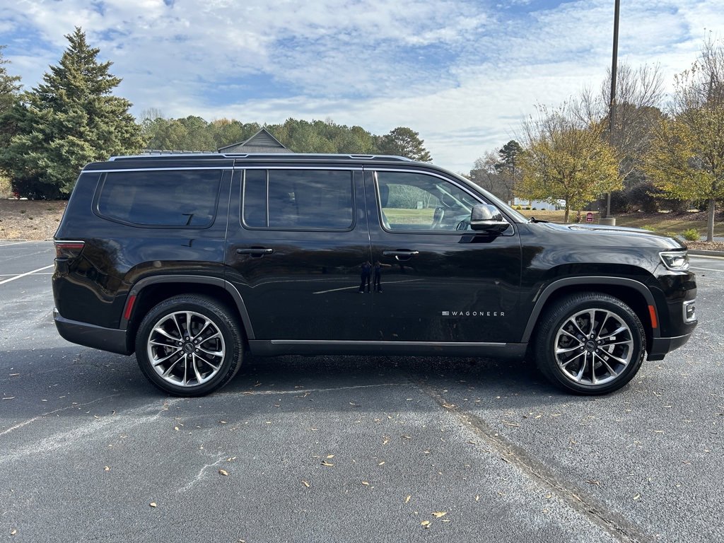 Used 2022 Jeep Wagoneer Series III w/ Premium Group I image 23