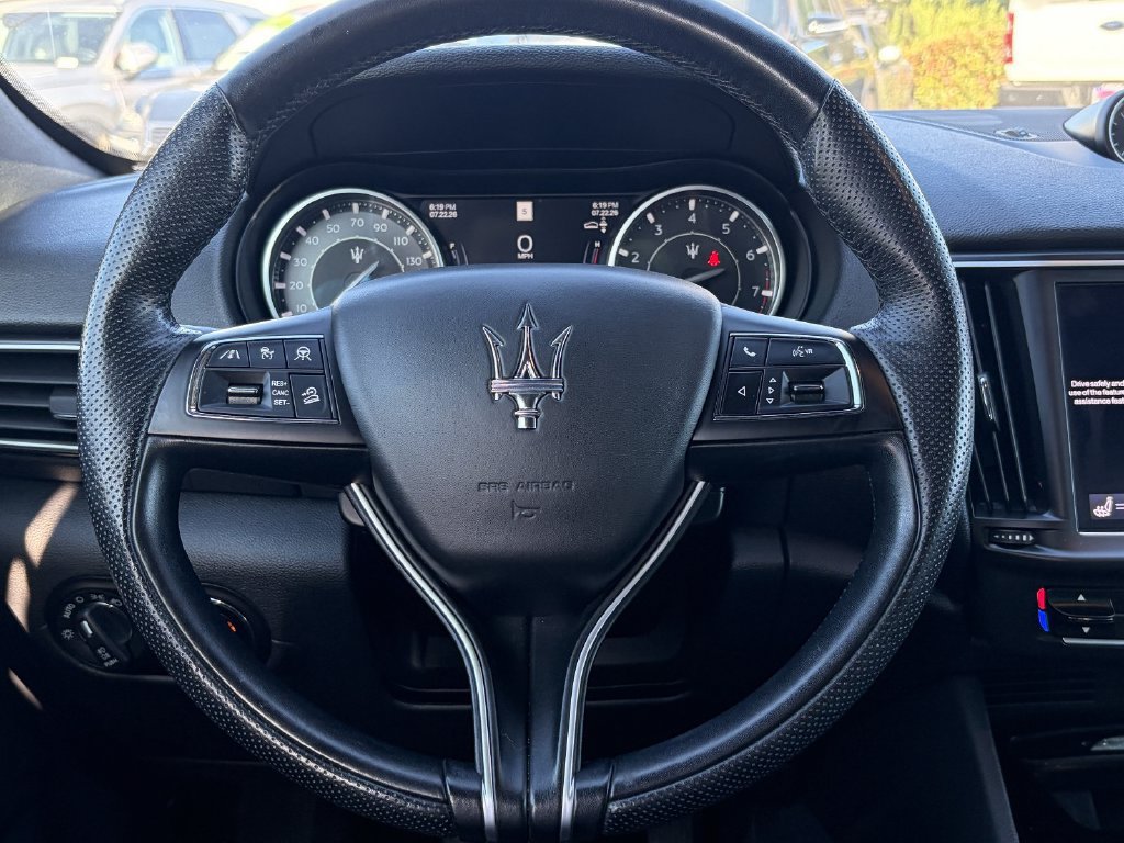 Used 2023 Maserati Levante GT AWD/4WD image 19