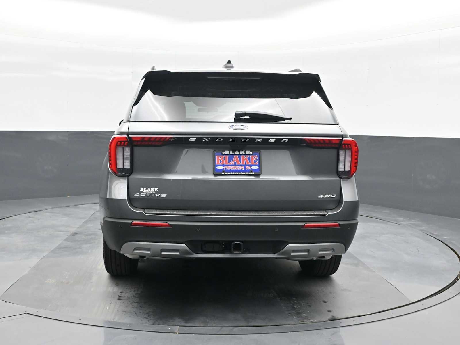 New 2026 Ford Explorer Active w/ Active Comfort Package image 5