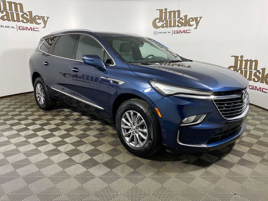 Used 2023 Buick Enclave Essence w/ Trailering Package, 5000 lbs.