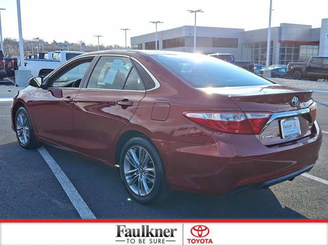 Certified 2017 Toyota Camry SE image 4