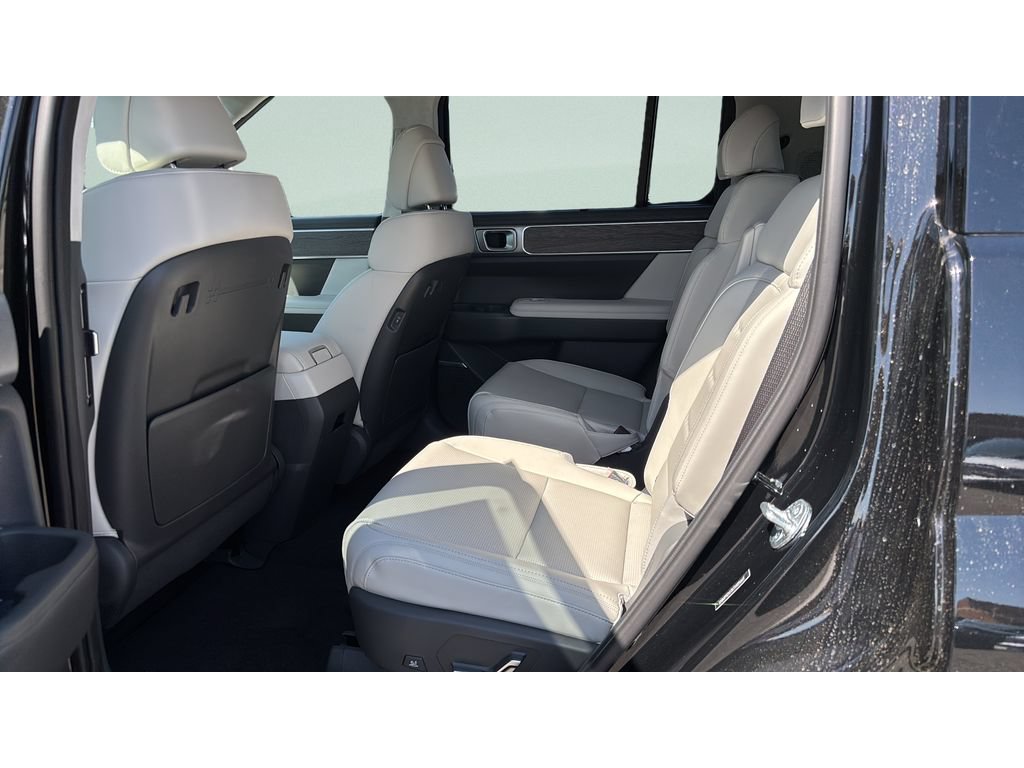 New 2026 Hyundai Santa Fe Calligraphy AWD/4WD image 18
