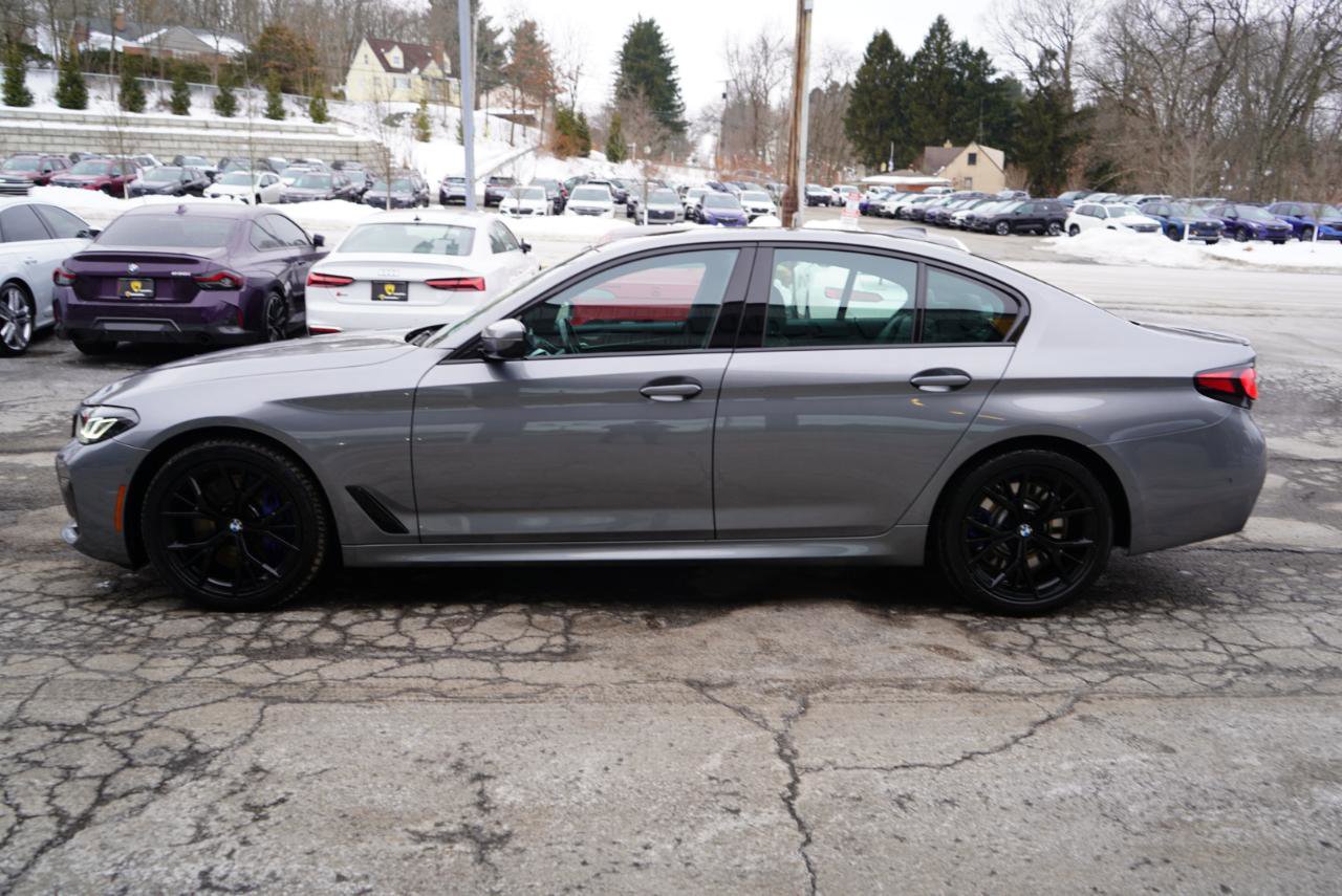 Used 2023 BMW 540i xDrive w/ M Sport Package image 11