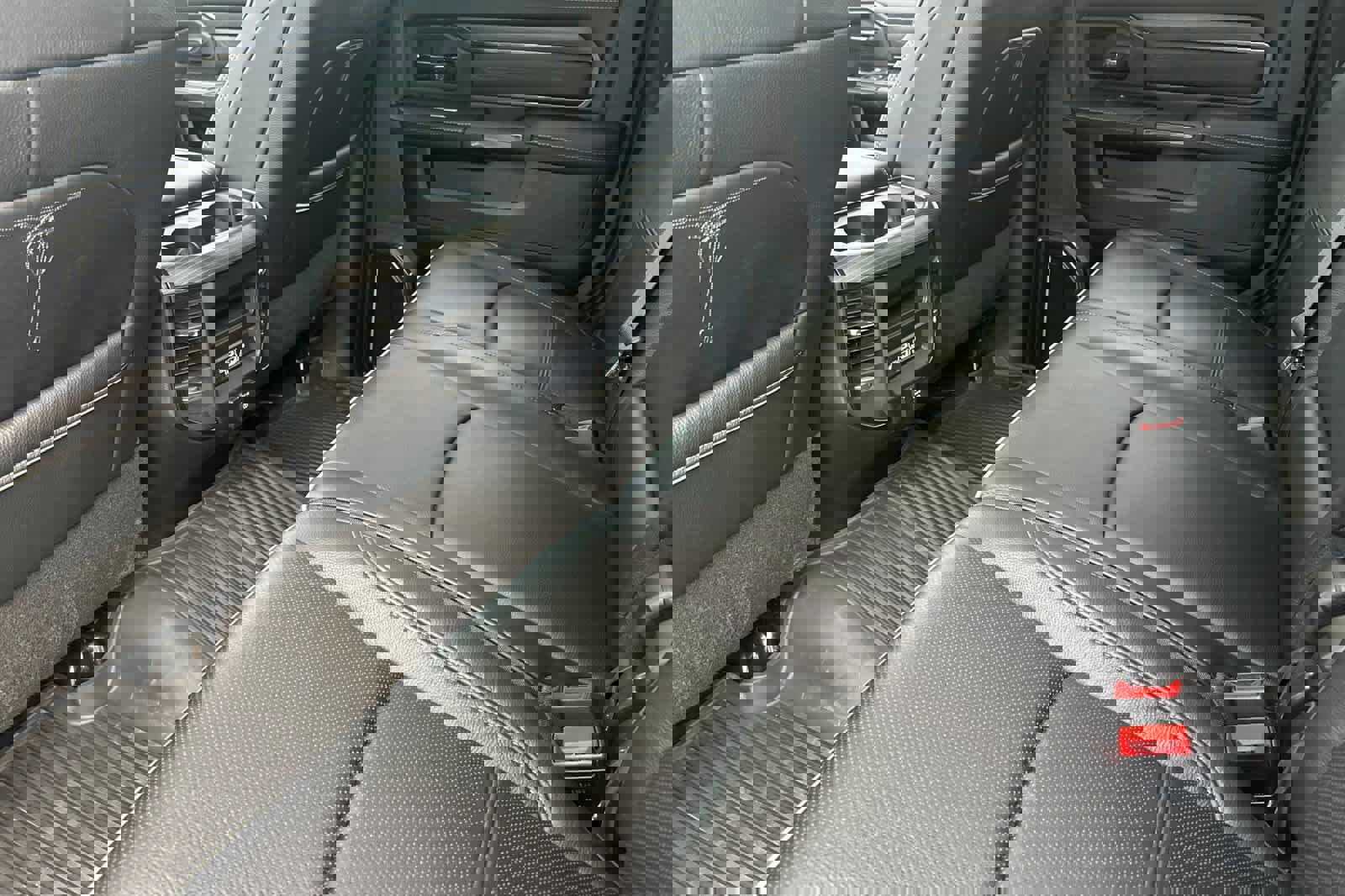 Used 2024 RAM 2500 Limited image 4