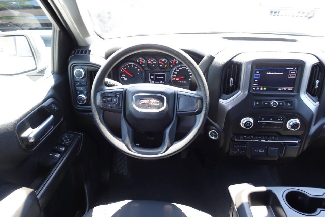 Used 2024 GMC Sierra 1500 Pro w/ Graphite Edition AWD/4WD image 40