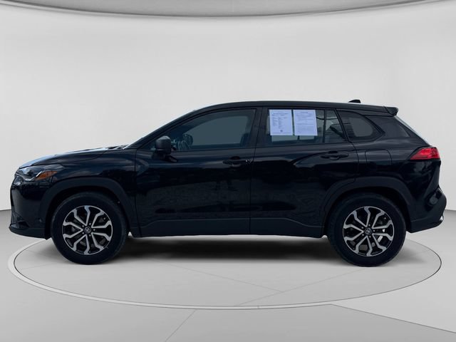 Used 2023 Toyota Corolla Cross AWD Hybrid image 2