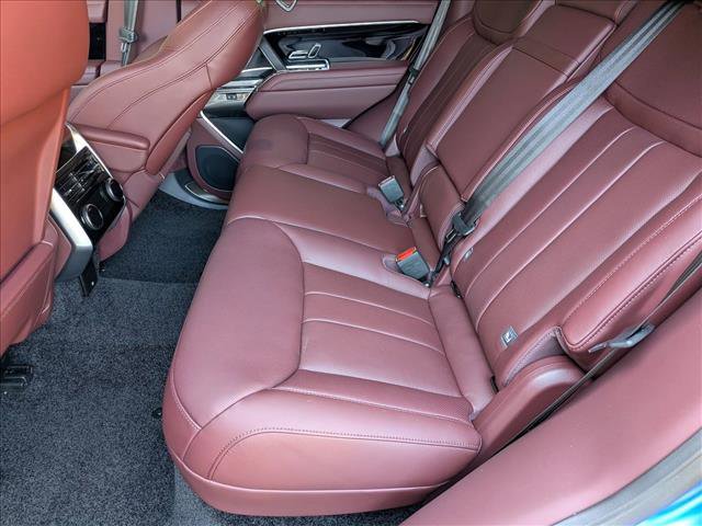 New 2026 Land Rover Range Rover SE image 15